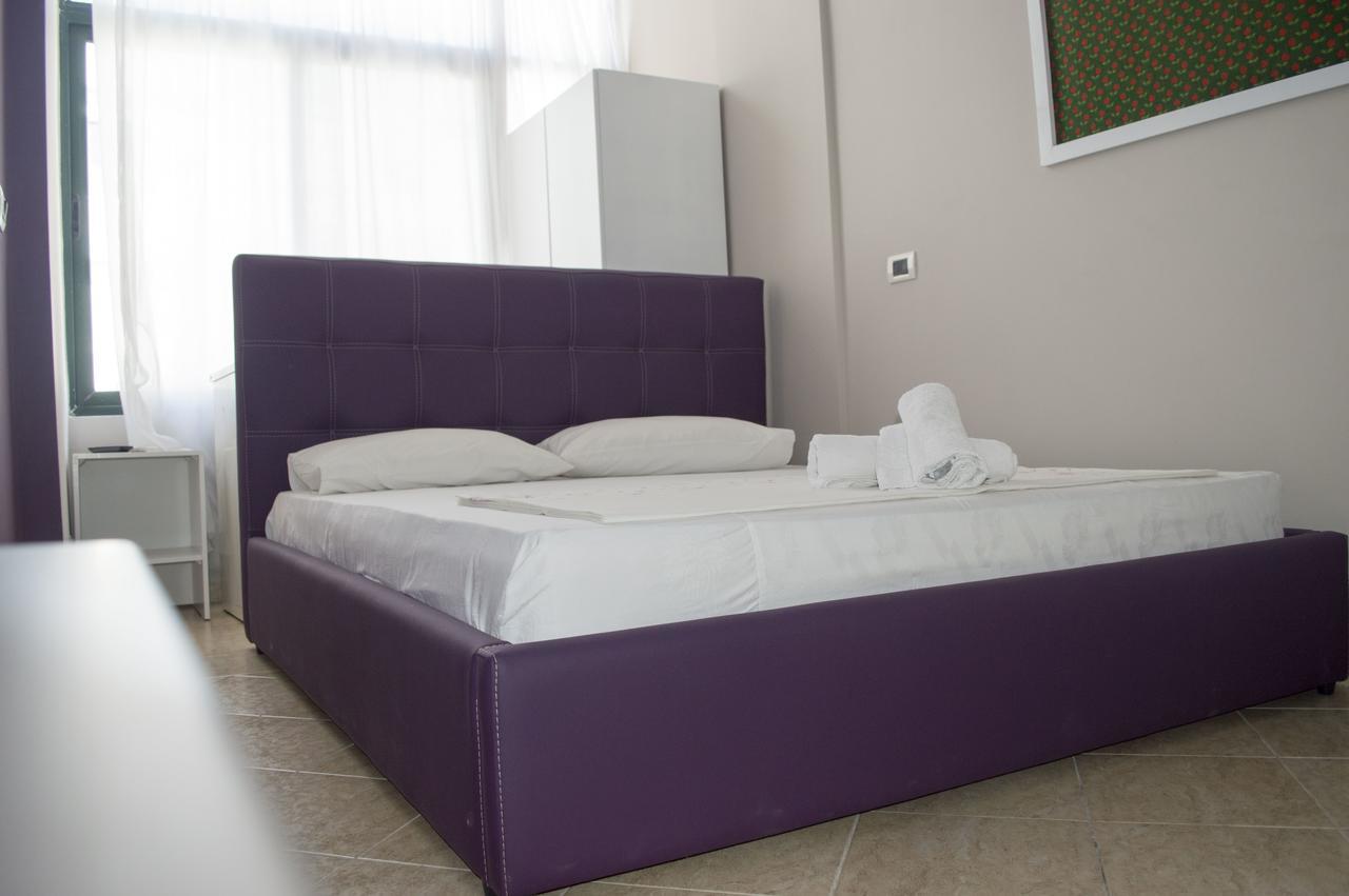 Hotel Riviera دراس المظهر الخارجي الصورة
