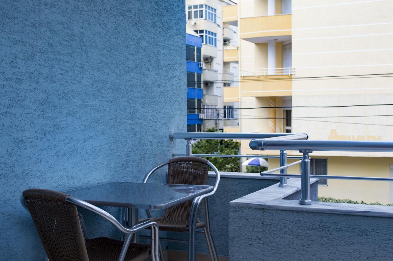 Hotel Riviera دراس المظهر الخارجي الصورة