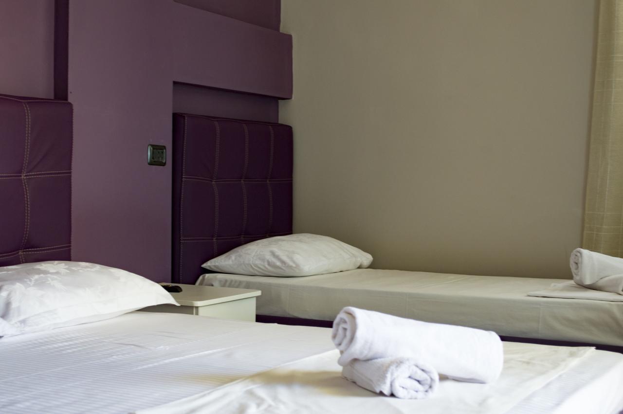 Hotel Riviera دراس المظهر الخارجي الصورة