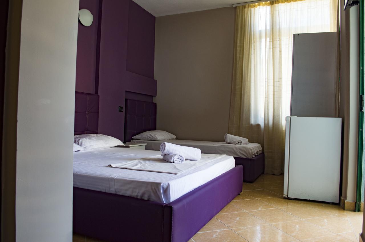 Hotel Riviera دراس المظهر الخارجي الصورة