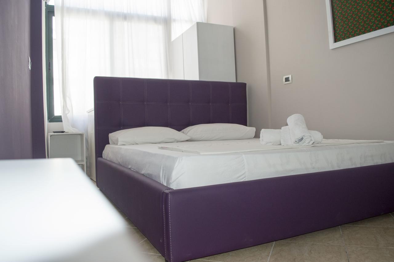 Hotel Riviera دراس المظهر الخارجي الصورة