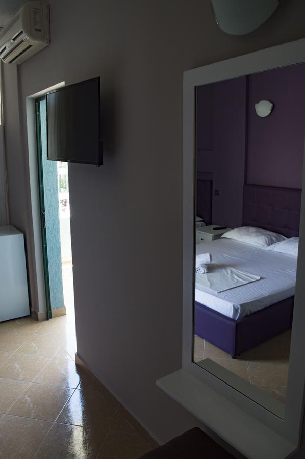 Hotel Riviera دراس المظهر الخارجي الصورة