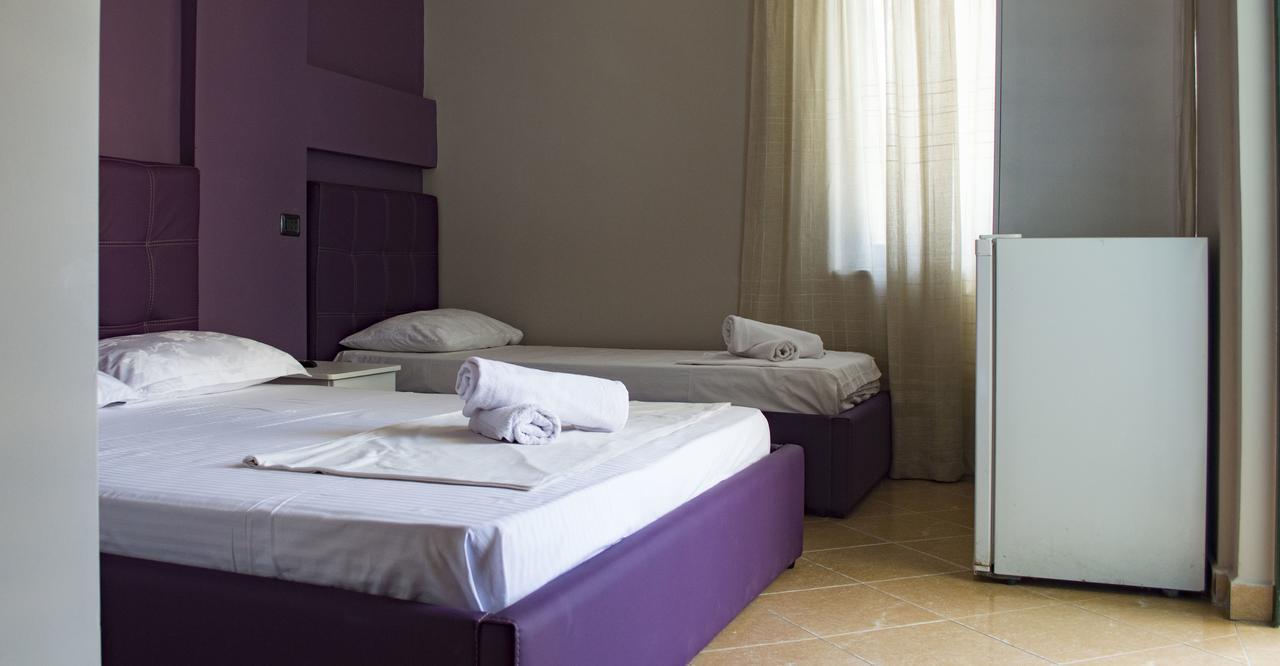 Hotel Riviera دراس المظهر الخارجي الصورة