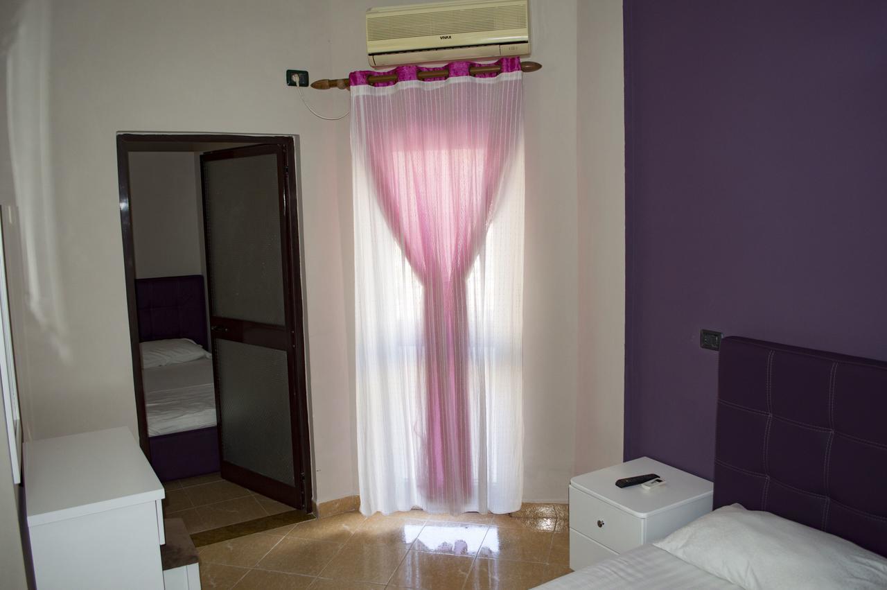Hotel Riviera دراس المظهر الخارجي الصورة