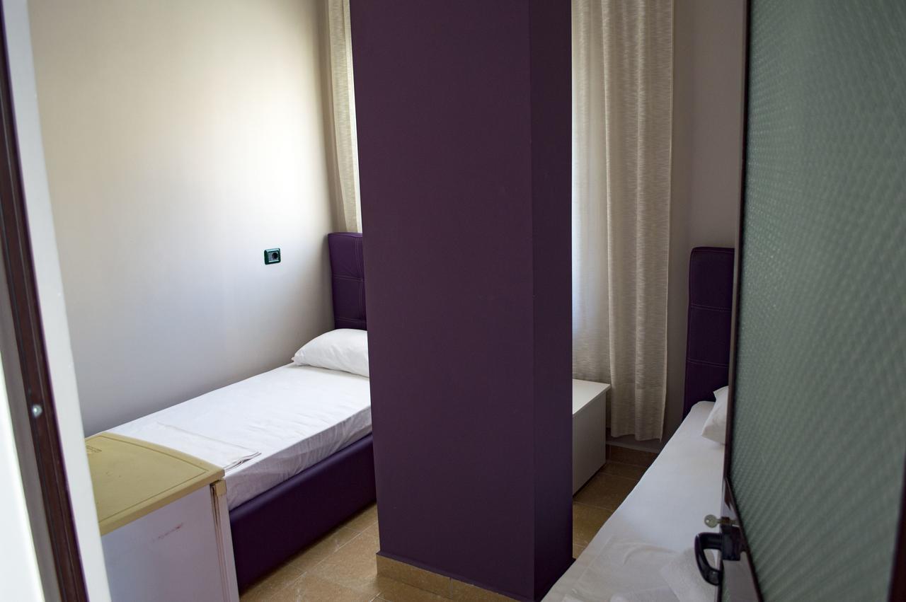 Hotel Riviera دراس المظهر الخارجي الصورة