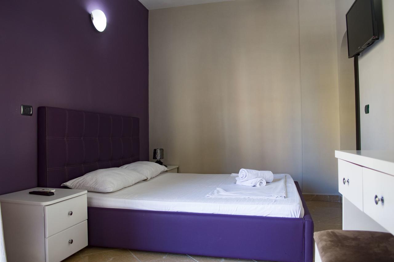 Hotel Riviera دراس المظهر الخارجي الصورة